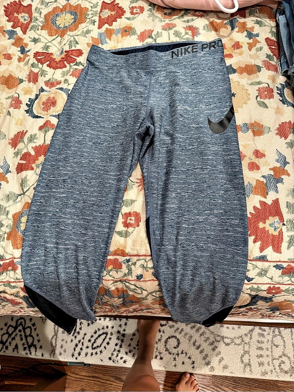 Nike Pro Leggings Blue & Black Medium
